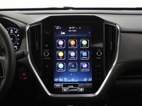 Used 2025 Subaru Crosstrek 2.0i Premium image 15