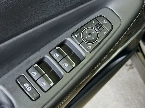 Used 2022 Hyundai Santa Fe Limited image 20