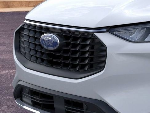 New 2026 Ford Escape Active w/ Cold Weather Package FWD image 17