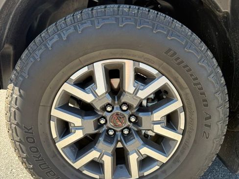 Used 2025 Nissan Frontier PRO-4X w/ Pro Convenience Package image 4