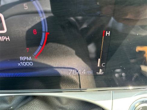 Used 2024 Chevrolet Trax LT w/ Driver Confidence Package image 17