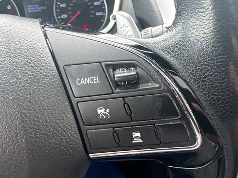 Used 2020 Mitsubishi Eclipse Cross SEL AWD/4WD image 24