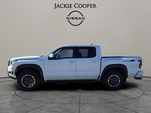 New 2026 Nissan Frontier PRO-4X w/ Tow Package image 2