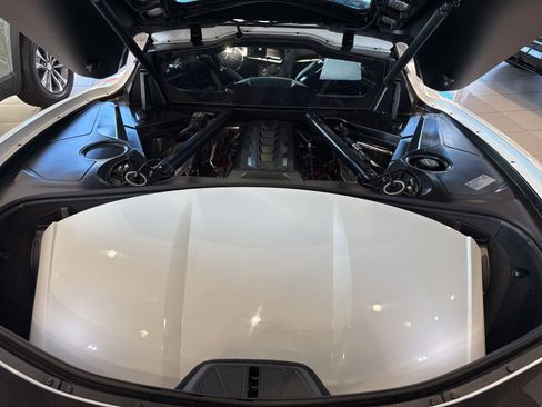 New 2025 Chevrolet Corvette E-Ray image 11