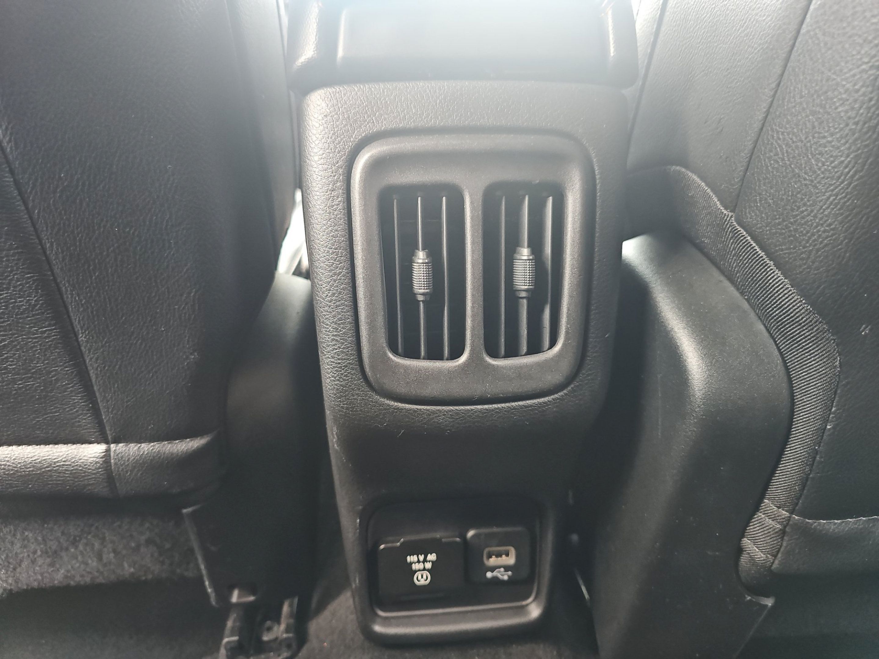 Used 2019 Jeep Compass Limited AWD/4WD image 12