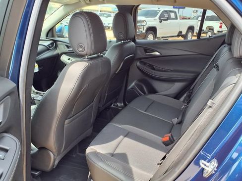 Used 2023 Buick Encore GX Select w/ Safety Package II AWD/4WD image 18