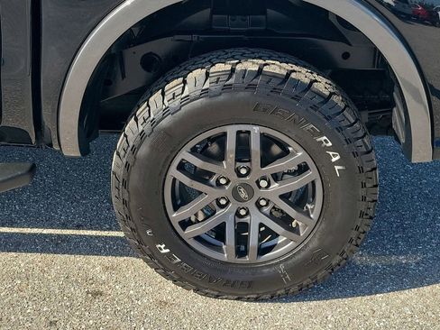 Used 2023 Ford Ranger Lariat w/ Tremor Off-Road Package image 18