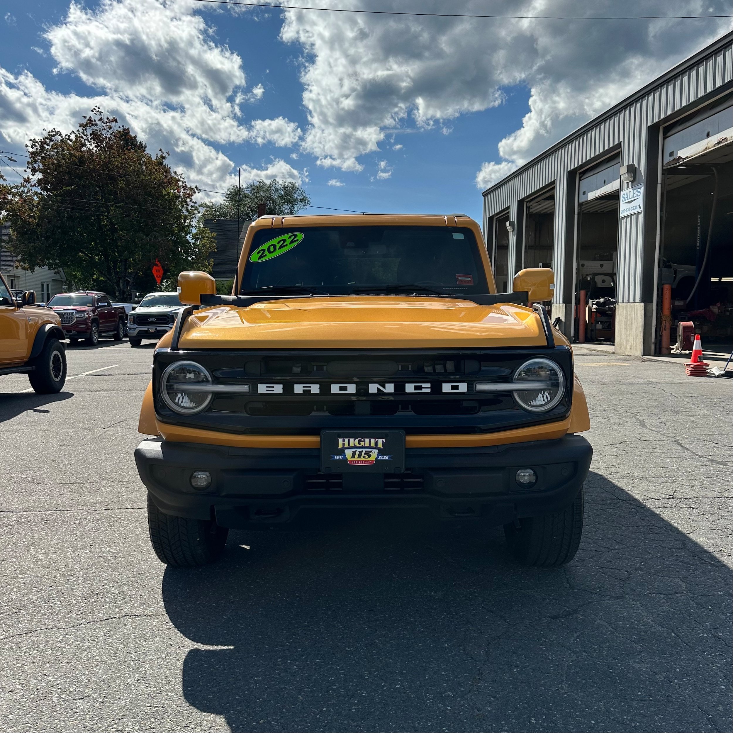 Used 2022 Ford Bronco Outer Banks AWD/4WD image 8