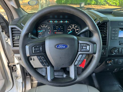 Used 2019 Ford F150 XL w/ Equipment Group 101A Mid RWD image 25