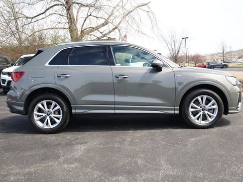 Used 2023 Audi Q3 2.0T Premium Plus w/ Premium Plus Package AWD/4WD image 4