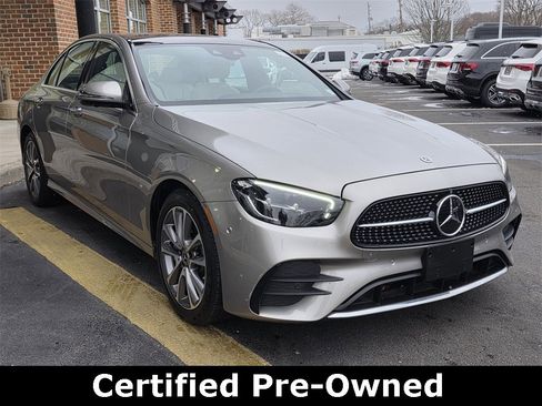 Certified 2022 Mercedes-Benz E 450 4MATIC Sedan image 7