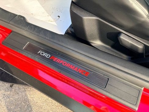 Used 2020 Ford Mustang Shelby GT500 w/ Technology Package image 14