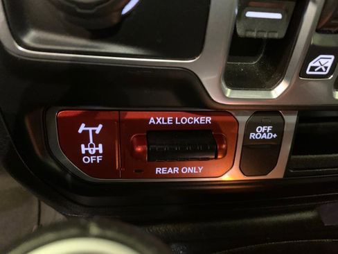 Used 2021 Jeep Gladiator Mojave image 38