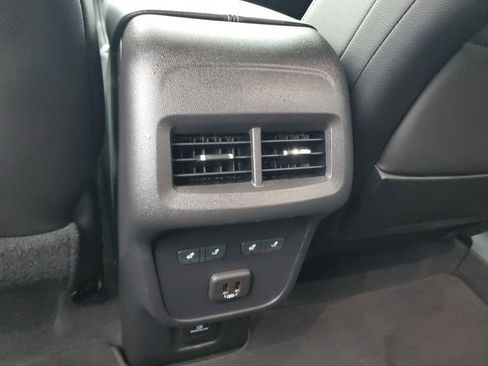 Used 2019 GMC Terrain Denali w/ Advanced Safety Package image 15