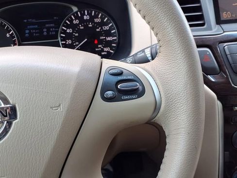 Used 2013 Nissan Pathfinder SL w/ SL Premium Pkg image 23