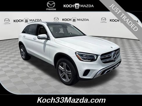 Used 2022 Mercedes-Benz GLC 300 4MATIC image 1