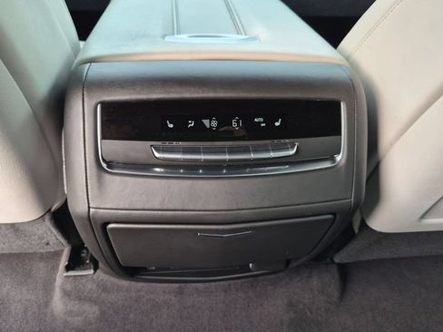 Certified 2025 Cadillac Escalade Sport Platinum AWD/4WD image 23