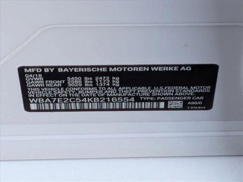 Used 2019 BMW 740i image 25