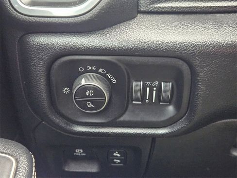 Certified 2021 RAM 1500 Laramie image 20