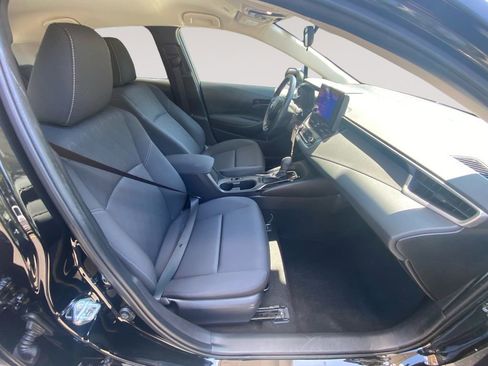 Used 2024 Toyota Corolla LE FWD image 15