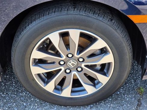 Used 2023 Honda Odyssey EX-L image 9