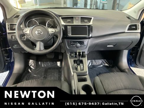 Used 2019 Nissan Sentra SV FWD image 8