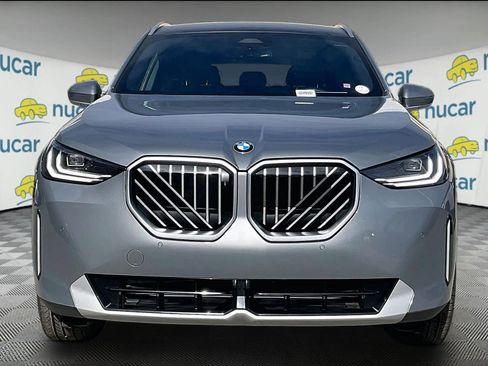 Used 2025 BMW X3 xDrive30i image 2