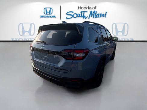 New 2026 Honda Pilot Black Edition image 7