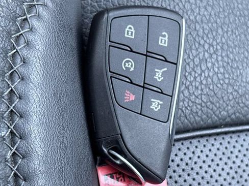 Used 2021 GMC Yukon Denali w/ Denali Premium Package AWD/4WD image 48
