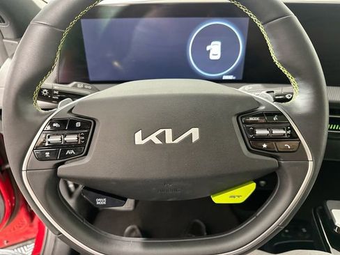 Used 2023 Kia EV6 GT image 23