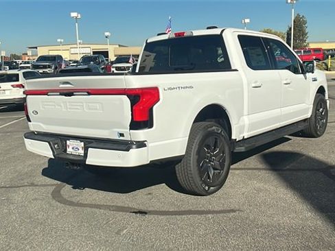 New 2025 Ford F150 Lightning Lariat image 3