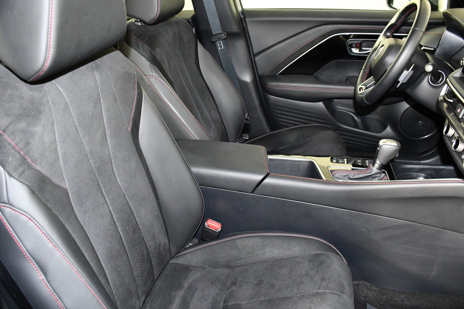 Certified 2025 Acura ADX A-Spec AWD/4WD image 40