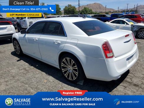 Used 2013 Chrysler 300 S RWD image 3