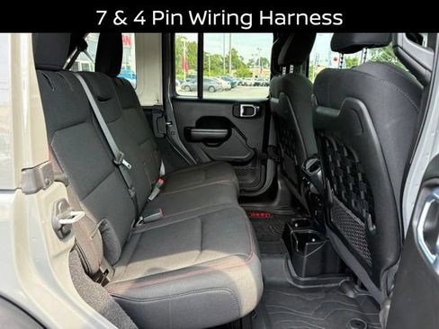 Used 2021 Jeep Wrangler Unlimited Rubicon w/ LED Lighting Group AWD/4WD image 24