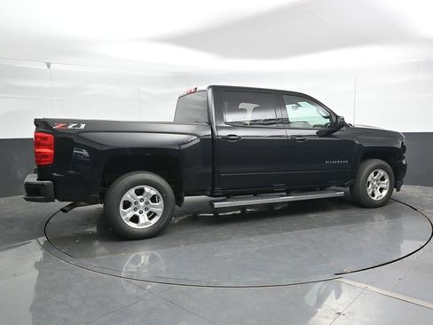 Used 2018 Chevrolet Silverado 1500 LT w/ All Star Edition AWD/4WD image 3