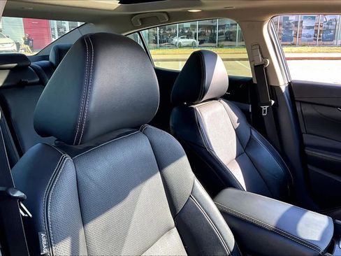 Used 2017 Nissan Maxima 3.5 SL image 8