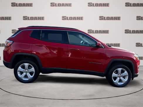 Used 2018 Jeep Compass Latitude w/ Cold Weather Group image 6