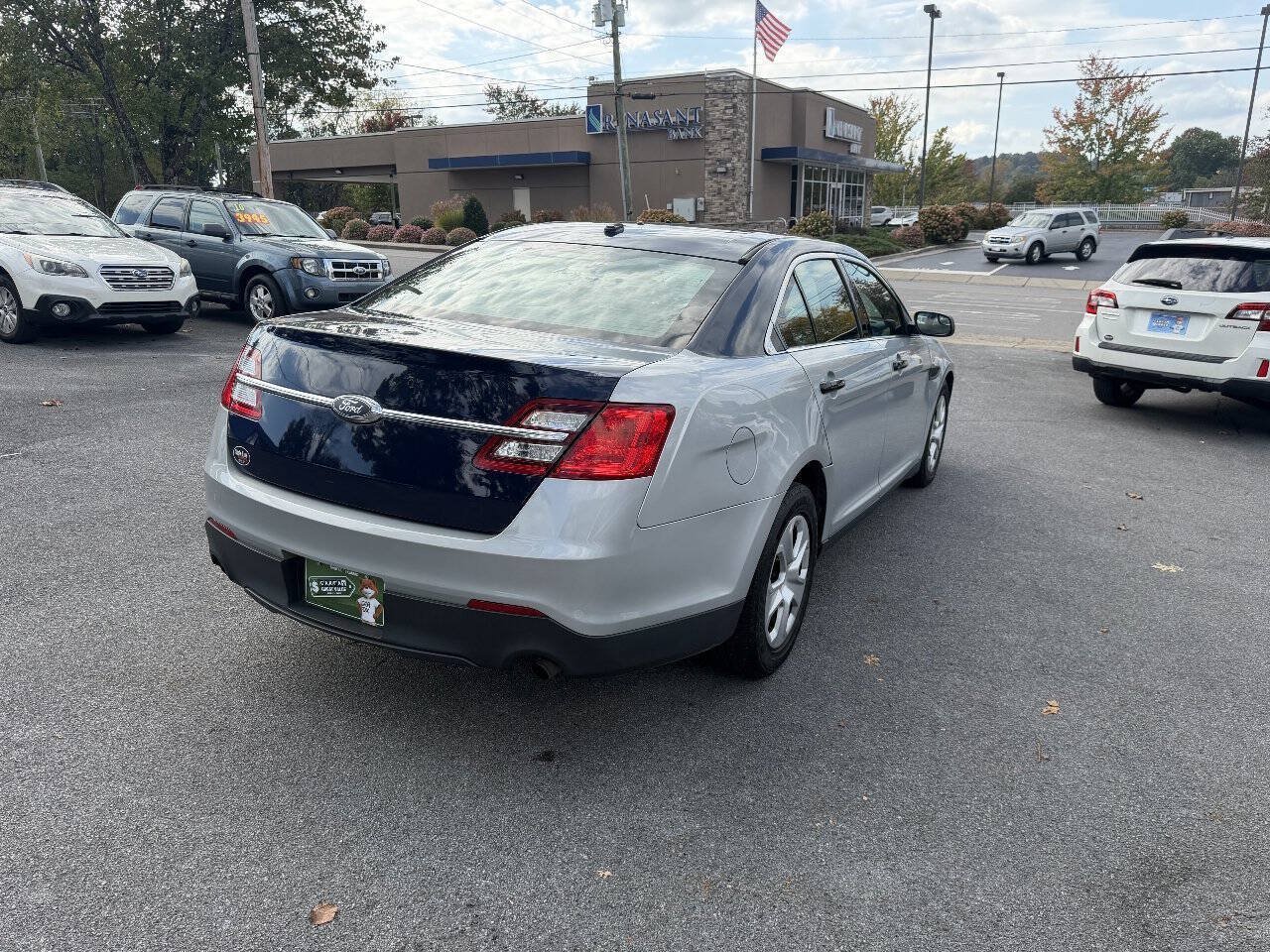 Used 2018 Ford Taurus Police Interceptor AWD image 4