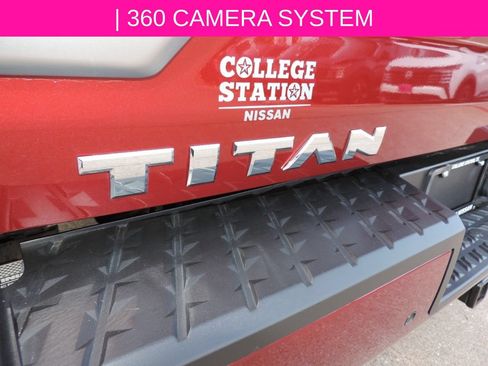 Certified 2024 Nissan Titan Platinum Reserve w/ Moonroof Package AWD/4WD image 12