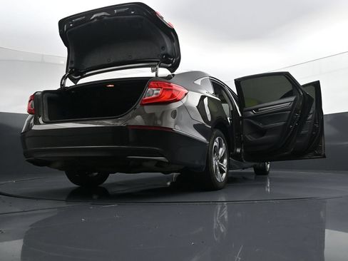 Used 2018 Honda Accord EX-L image 45