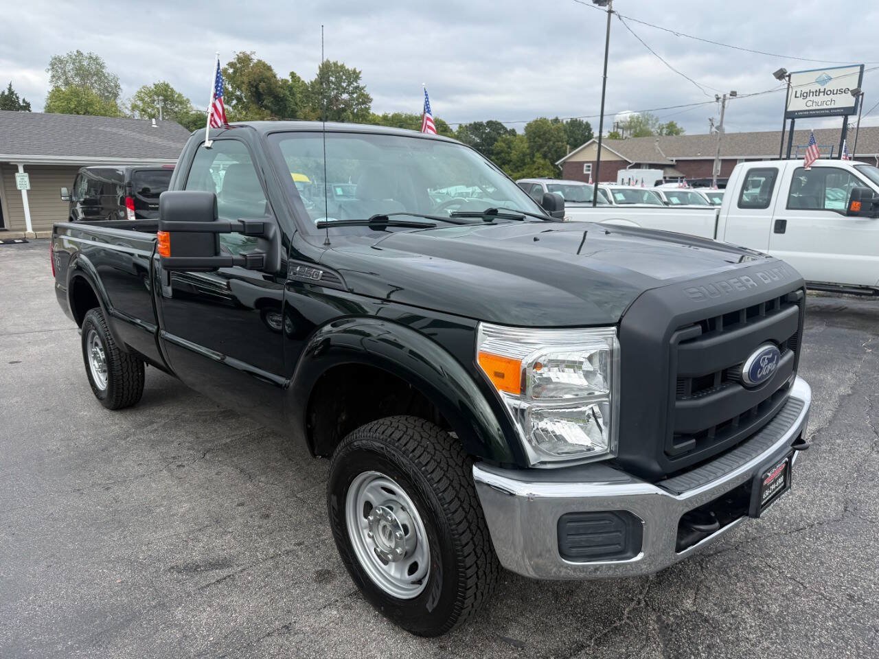 Used 2016 Ford F250 XL w/ Power Equipment Group AWD/4WD image 4