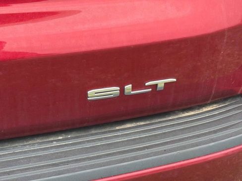 Used 2024 GMC Yukon SLT image 7