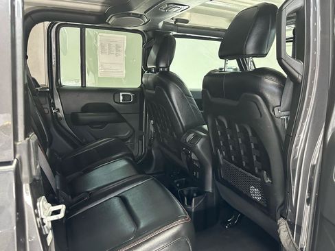 Used 2022 Jeep Gladiator Rubicon w/ Safety Group AWD/4WD image 14