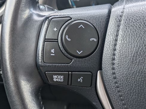 Used 2017 Toyota RAV4 XLE w/ Protection Package AWD/4WD image 22
