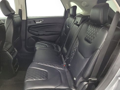 Used 2024 Ford Edge Titanium image 18
