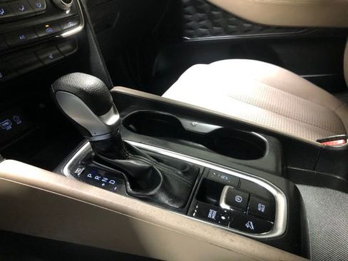 Used 2019 Hyundai Santa Fe SEL AWD/4WD image 29