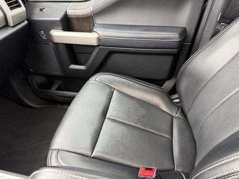 Used 2021 Ford F250 Lariat image 25