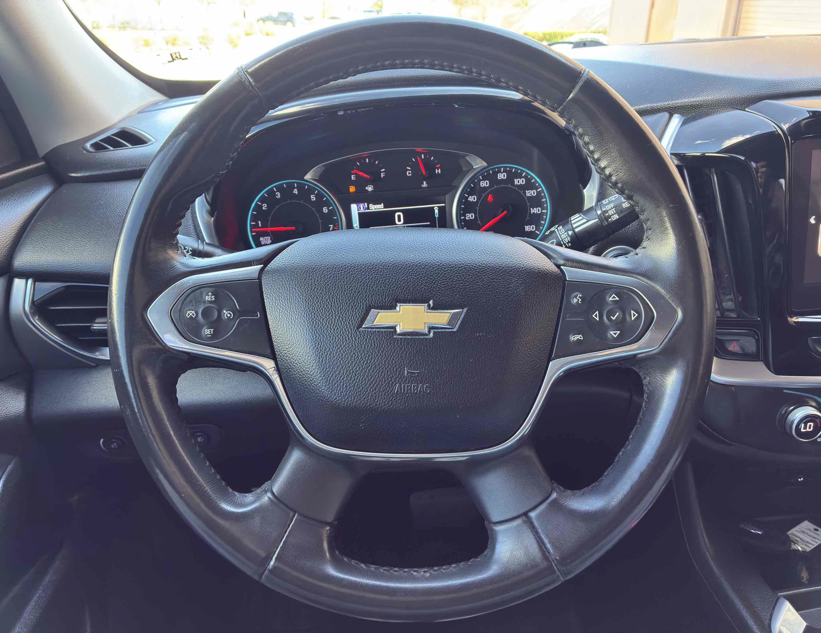 Used 2019 Chevrolet Traverse LT FWD image 20