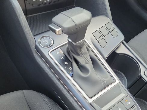New 2026 Kia Sportage LX FWD image 34