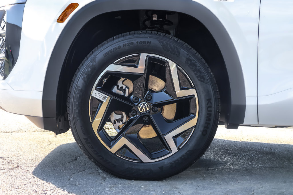 New 2027 Volkswagen Atlas SEL R-Line AWD/4WD image 22